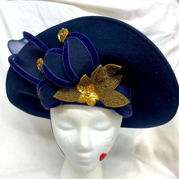 deborah Accessories - Vintage Deborah of New York sequined and beaded 60’ party hat